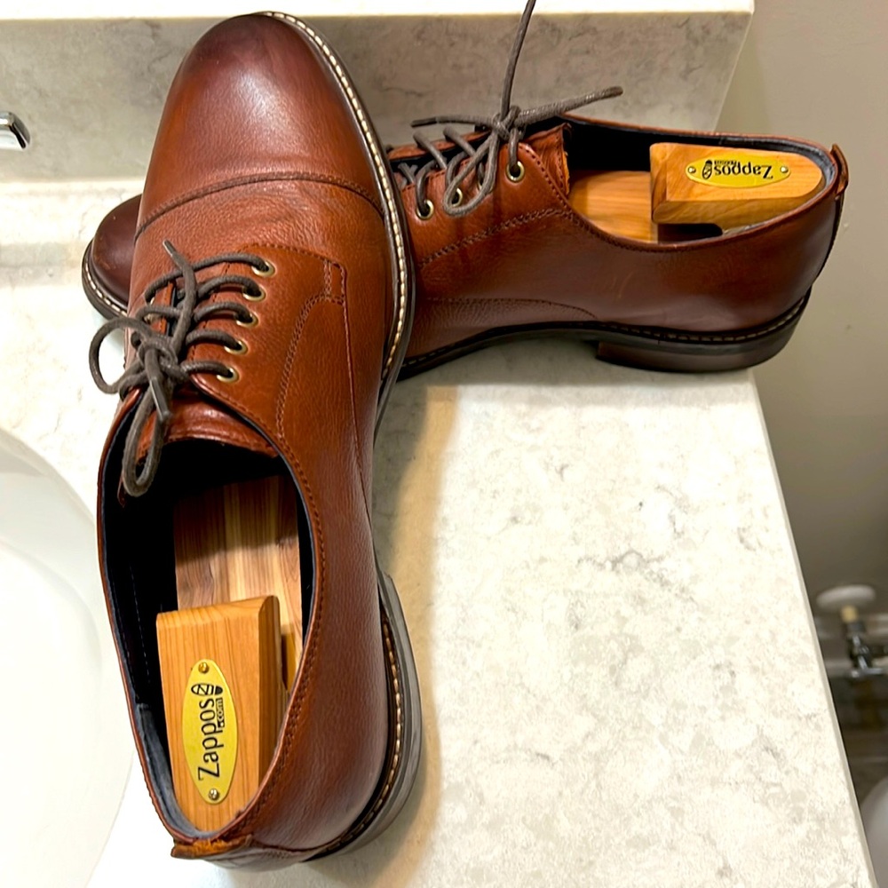 Cole Haan Men’s oxford dress shoes size 12 M